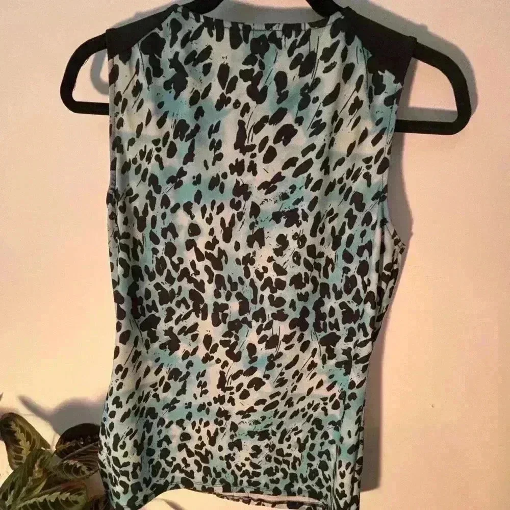 SUZY SHIER blue animal  print top - Picture 3 of 4